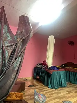 Snapshot of Hellen_111 chatting on December 2024 01:00:02 AM Hellen 111 online show from December 2024 01:00:02 AM