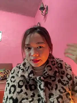 Snapshot of Hellen_111 chatting on December 2024 07:33:02 AM Hellen 111 online show from December 2024 07:33:02 AM