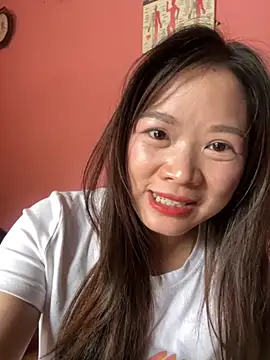 Snapshot of Hellen_111 chatting on September 2025 07:03:02 AM Hellen 111 online show from September 2025 07:03:02 AM