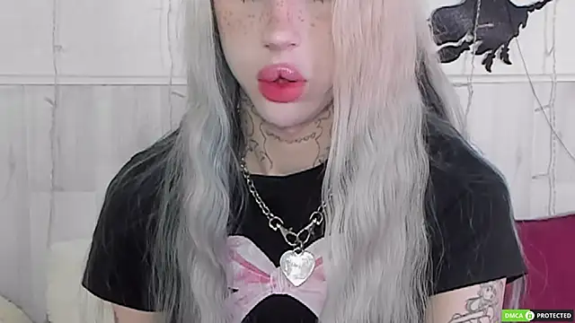 Joy Barker online show from October 2025 04:20:02 AM