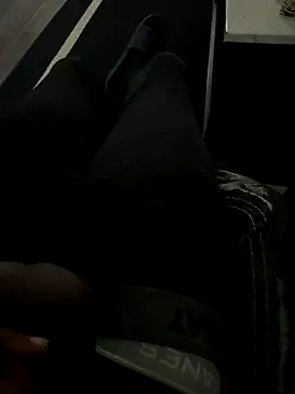 Snapshot of Big-dick_1 chatting on December 2025 08:28:02 PM Big-dick 1 online show from December 2025 08:28:02 PM