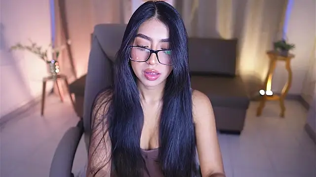 Sara albrecht online show from March 2025 12:43:02 PM