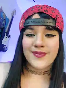 ItsNaiixa online show from December 2024 05:21:02 PM