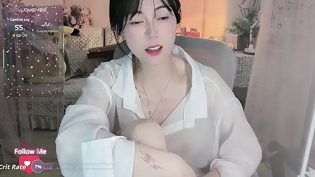 Lisa-s online show from November 2025 01:54:02 PM