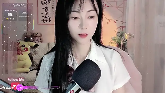 Lisa-s online show from November 2025 02:12:02 AM