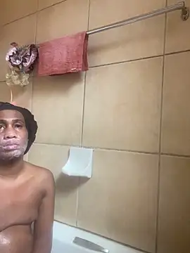 Snapshot of Moorella1 chatting on November 2025 12:28:02 PM Moorella1 online show from November 2025 12:28:02 PM