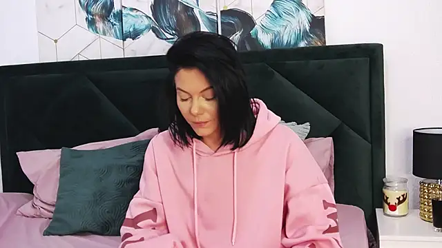 tanyagrey online show from December 2024 08:30:02 AM