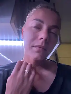 tanyagrey online show from June 2026 06:34:02 AM
