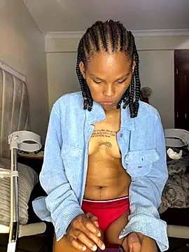 Snapshot of monic421 chatting on November 2025 06:41:02 PM monic421 online show from November 2025 06:41:02 PM