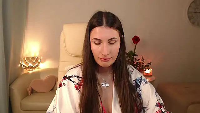 MaryMalory11 online show from May 2026 02:01:02 PM