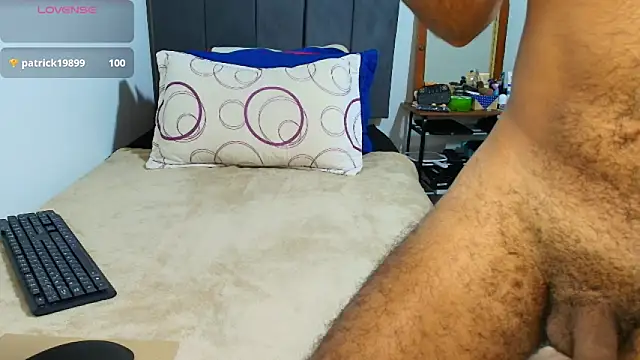 Snapshot of colinbrown chatting on November 2025 08:13:01 AM colinbrown online show from November 2025 08:13:01 AM