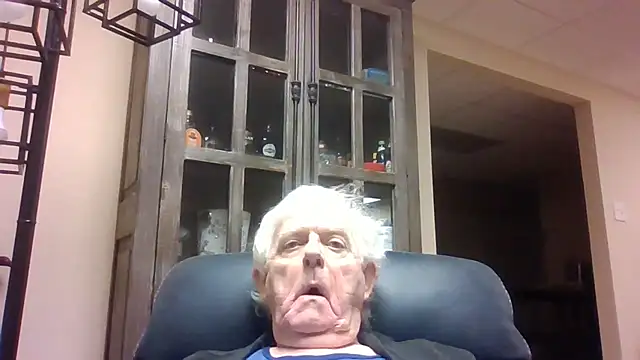 bootlegmanz online show from April 2026 06:44:02 AM
