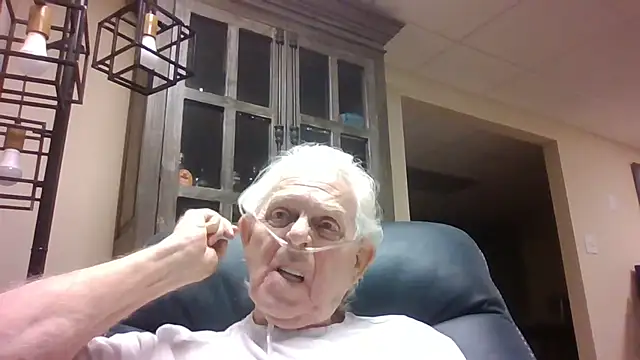 bootlegmanz online show from April 2026 06:13:02 PM