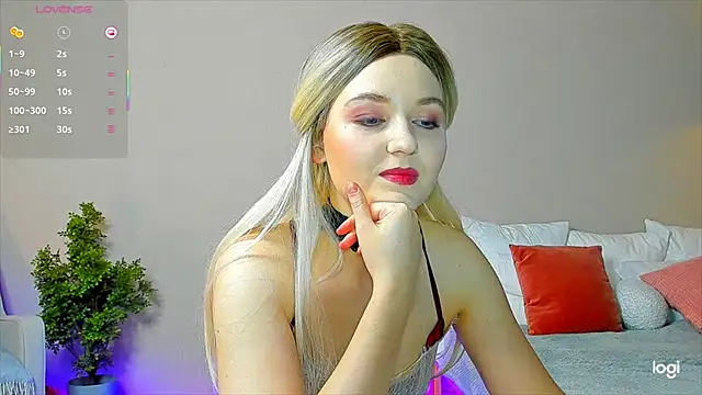 Snapshot of Agatha_weiss chatting on February 2026 06:28:01 PM Agatha weiss online show from February 2026 06:28:01 PM