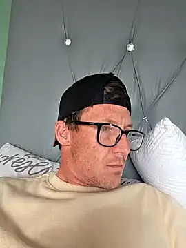 TheSouthernKing online show from October 2025 07:05:02 AM