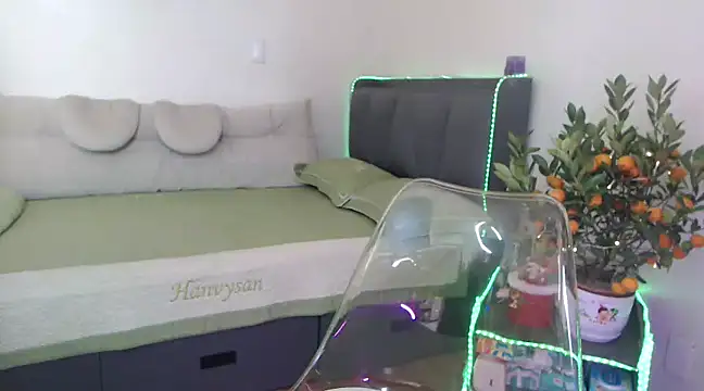 Snapshot of Zem-Fortunately chatting on January 2025 09:46:01 AM Zem-Fortunately online show from January 2025 09:46:01 AM