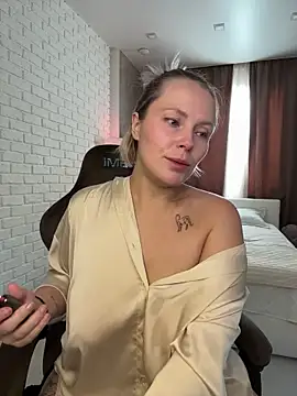 Charming Daphny online show from November 2025 06:34:01 AM