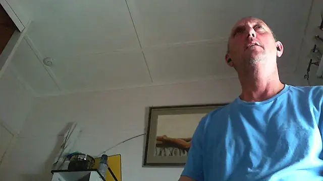 OUTAKONTROL750 online show from August 2026 11:02:01 AM