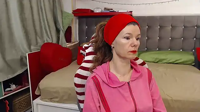 kellyterapy online show from December 2025 11:10:01 PM