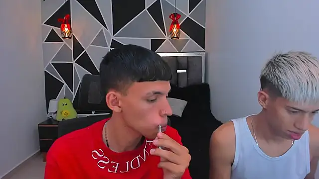 Snapshot of Juan_Nd_Steven chatting on April 2026 03:13:02 AM Juan Nd Steven online show from April 2026 03:13:02 AM
