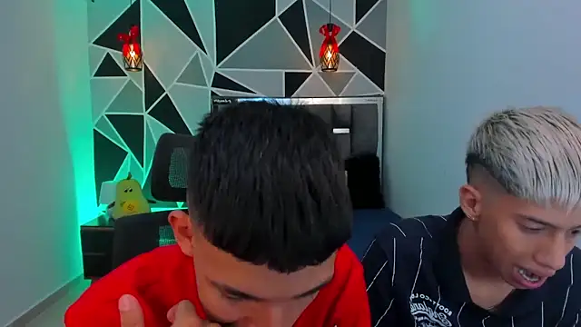 Snapshot of Juan_Nd_Steven chatting on April 2026 02:13:01 AM Juan Nd Steven online show from April 2026 02:13:01 AM
