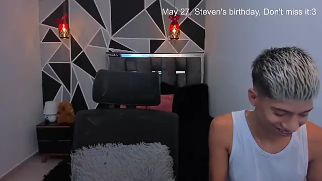 Snapshot of Juan_Nd_Steven chatting on May 2026 01:34:02 AM Juan Nd Steven online show from May 2026 01:34:02 AM