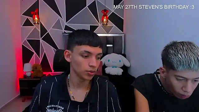 Snapshot of Juan_Nd_Steven chatting on May 2026 10:27:02 PM Juan Nd Steven online show from May 2026 10:27:02 PM