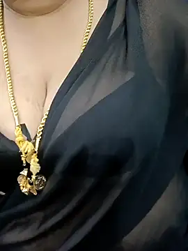 ashikaa r online show from February 2025 09:25:01 PM