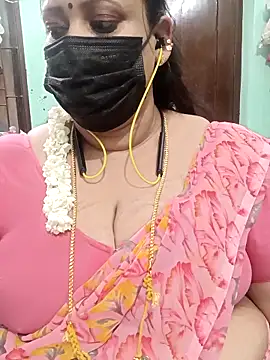 Snapshot of ashikaa_r chatting on April 2026 05:50:02 PM ashikaa r online show from April 2026 05:50:02 PM