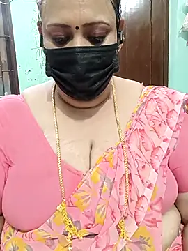 Snapshot of ashikaa_r chatting on April 2026 06:10:01 PM ashikaa r online show from April 2026 06:10:01 PM