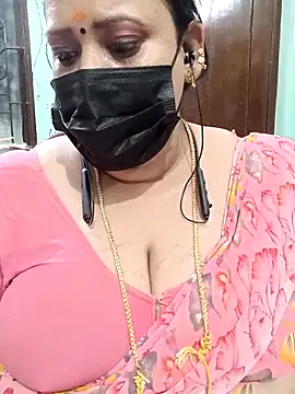 Snapshot of ashikaa_r chatting on May 2026 05:50:02 PM ashikaa r online show from May 2026 05:50:02 PM