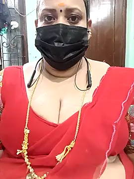 Snapshot of ashikaa_r chatting on May 2026 05:43:01 PM ashikaa r online show from May 2026 05:43:01 PM