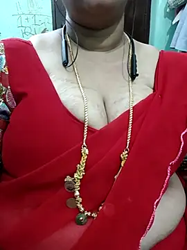 Snapshot of ashikaa_r chatting on May 2026 05:51:01 PM ashikaa r online show from May 2026 05:51:01 PM