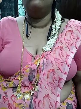 Snapshot of ashikaa_r chatting on May 2026 07:08:01 PM ashikaa r online show from May 2026 07:08:01 PM