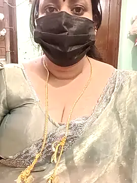 Snapshot of ashikaa_r chatting on May 2026 04:47:02 PM ashikaa r online show from May 2026 04:47:02 PM