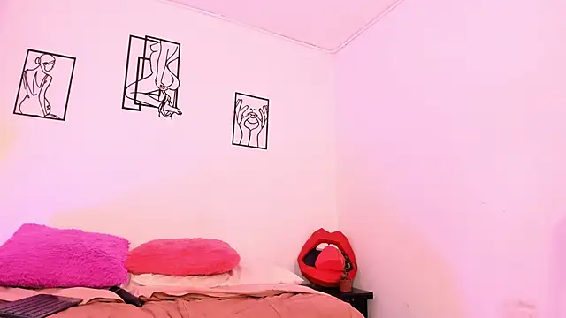 ari amisi online show from December 2025 05:42:02 PM