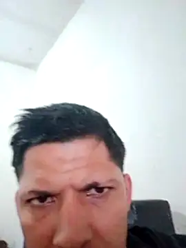 Alonsomadeira online show from March 2026 02:44:02 PM