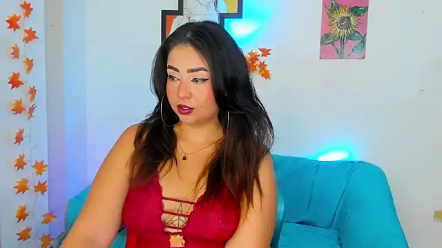 Snapshot of LiahDiaz chatting on February 2025 12:20:02 AM LiahDiaz online show from February 2025 12:20:02 AM