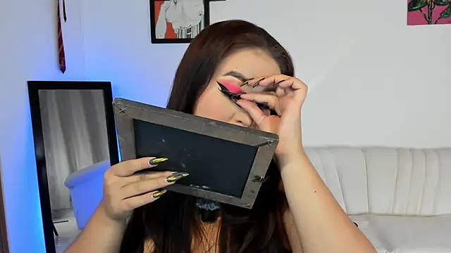 LiahDiaz online show from February 2026 08:27:01 PM