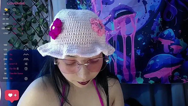 Snapshot of barbarablade chatting on January 2026 06:35:01 PM barbarablade online show from January 2026 06:35:01 PM