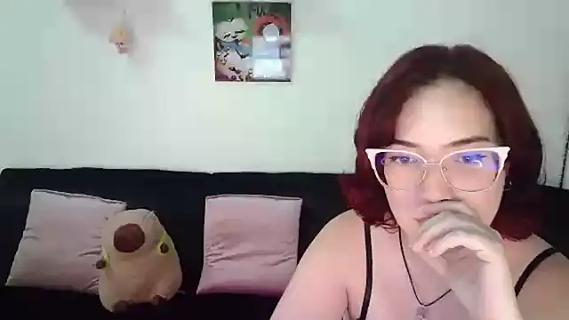 Snapshot of AndrewAnndCherry chatting on January 2025 12:47:01 AM AndrewAnndCherry online show from January 2025 12:47:01 AM