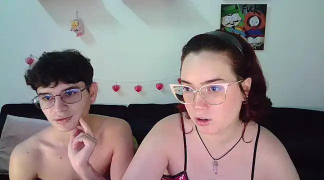 Snapshot of AndrewAnndCherry chatting on February 2025 12:14:01 AM AndrewAnndCherry online show from February 2025 12:14:01 AM