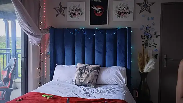 Dime-   online show from November 2025 11:45:01 AM