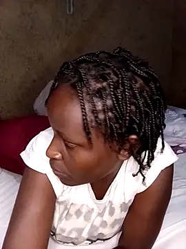 Snapshot of pretty_prickle chatting on November 2025 02:17:02 PM pretty prickle online show from November 2025 02:17:02 PM