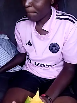 Snapshot of pretty_prickle chatting on November 2025 05:33:01 AM pretty prickle online show from November 2025 05:33:01 AM