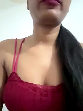 Hot Goldengirl online show from September 2025 06:41:02 PM