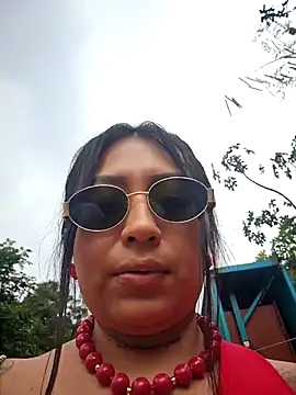 Snapshot of luisa16xxx chatting on June 2026 08:43:02 PM luisa16xxx online show from June 2026 08:43:02 PM