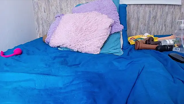 Brandhy v online show from March 2025 03:14:02 PM