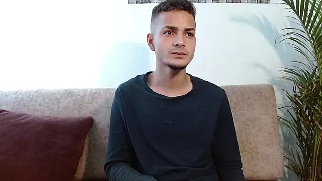 Jeffstyle18 online show from October 2025 02:43:02 PM