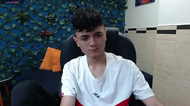 Waturox online show from January 2025 07:24:01 PM